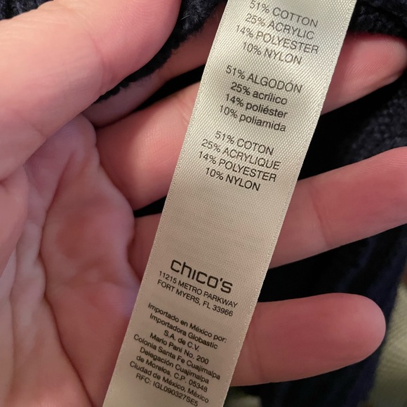 Chicos button up cardigan. - Picture 7 of 9